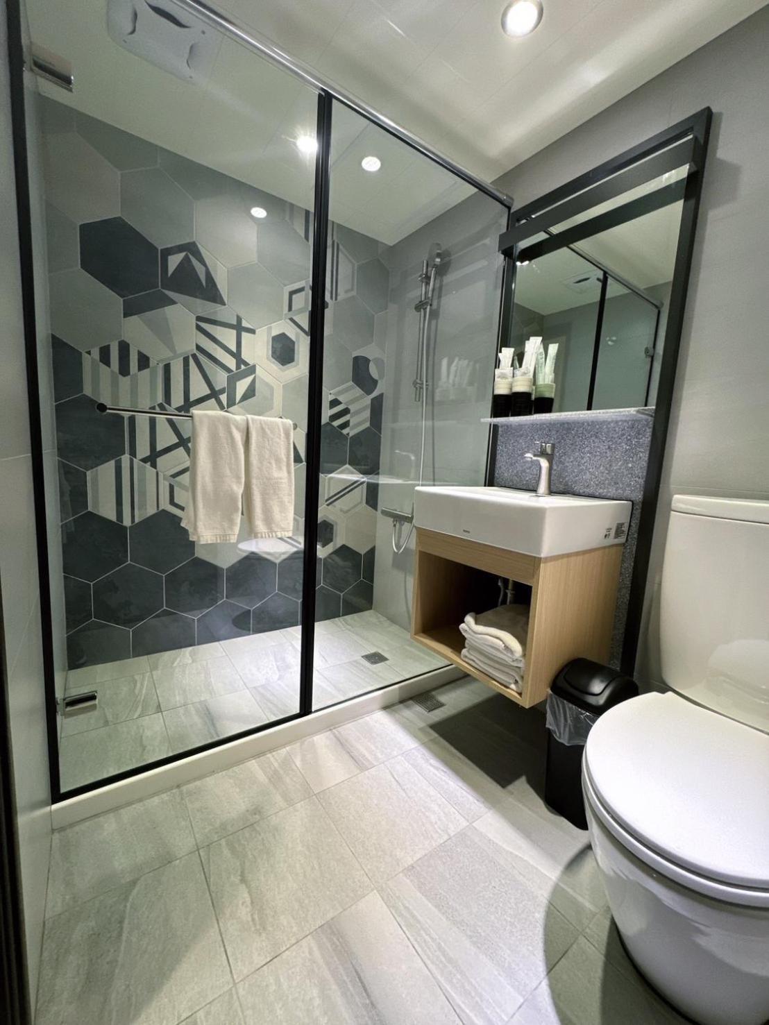享住新大華館 Hotell Keelung Eksteriør bilde