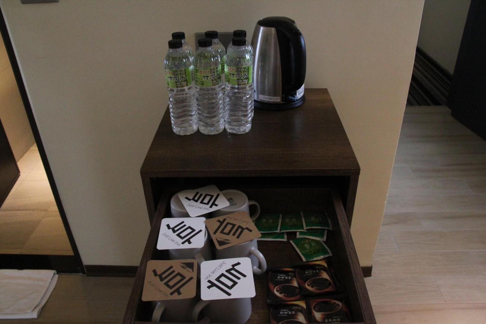 享住新大華館 Hotell Keelung Eksteriør bilde
